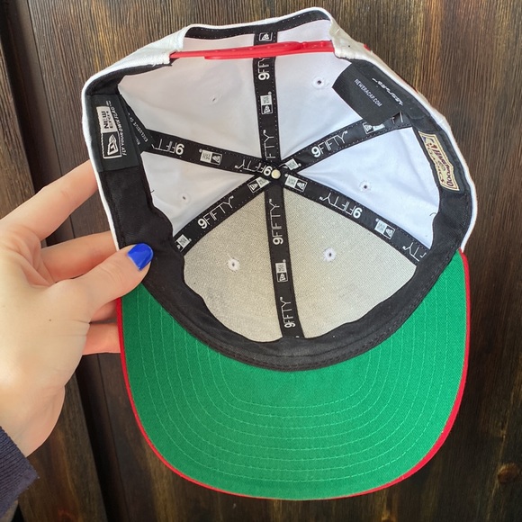Donating Soon! New Era NBA Hardwood Classics Miami Heat White and Red Hat - Picture 7 of 9